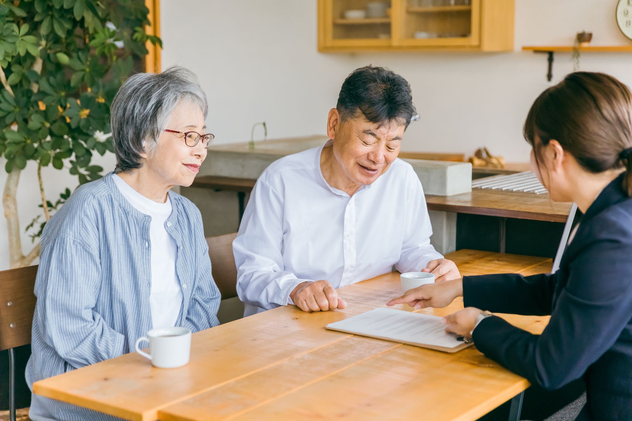 相続税の税率は誰に対してかかるのか